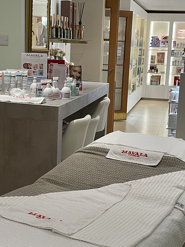 Champneys Forest Mere Mavala